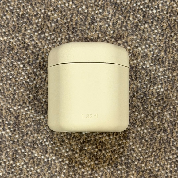 Cadence Capsule Sand “Styling” - Picture 2 of 2